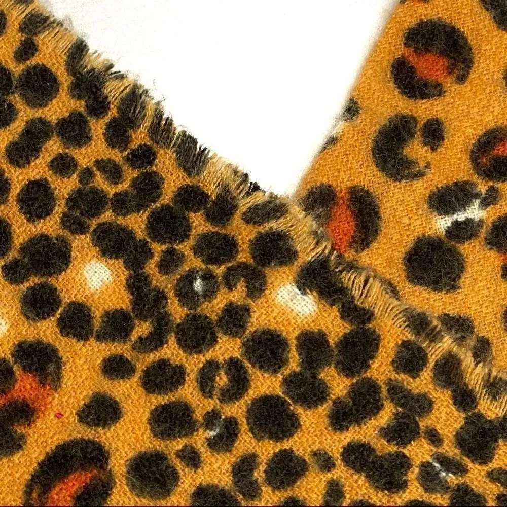 Zara accessories leopard print scarf size 32” X 31”